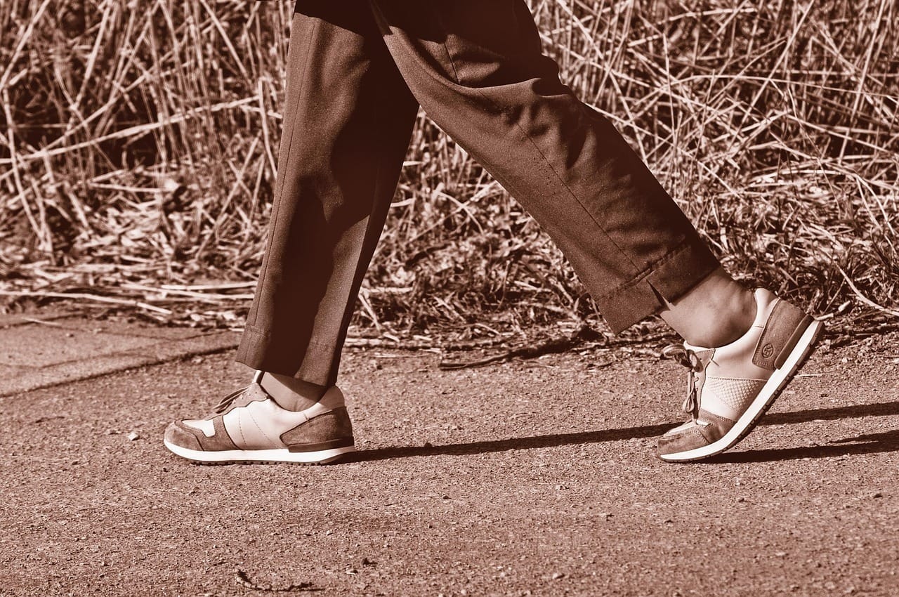 É normal ter dificuldade em sustentar o corpo e caminhar após o diagnóstico de câncer?