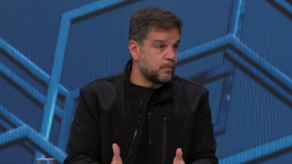 Ex-capitão do BOPE chama CV de facção de terroristas e celebra operação: “a maior da história” 2 Ex-capitão do BOPE chama CV de facção de terroristas e celebra operação: “a maior da história” 1