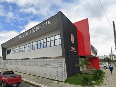 Adolescente é baleado na boca durante tiroteio em adega em Lorena