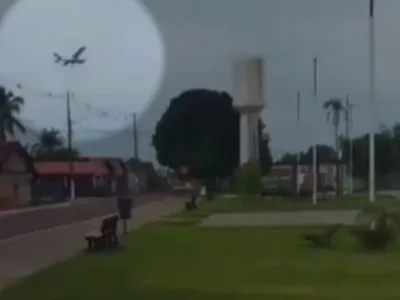 Vídeo: Avião de pequeno porte cai na zona rural de Tocantins e deixa uma pessoa morta