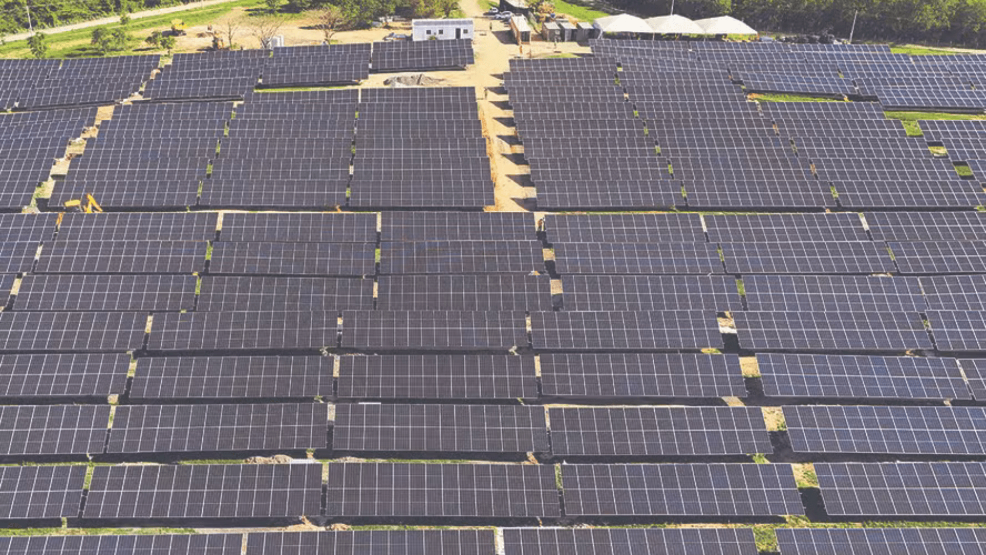 Trio invade usina solar e furta fios elétricos em Lorena