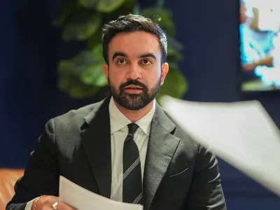 Quem é Zohran Mamdani, o favorito para governar Nova York Band