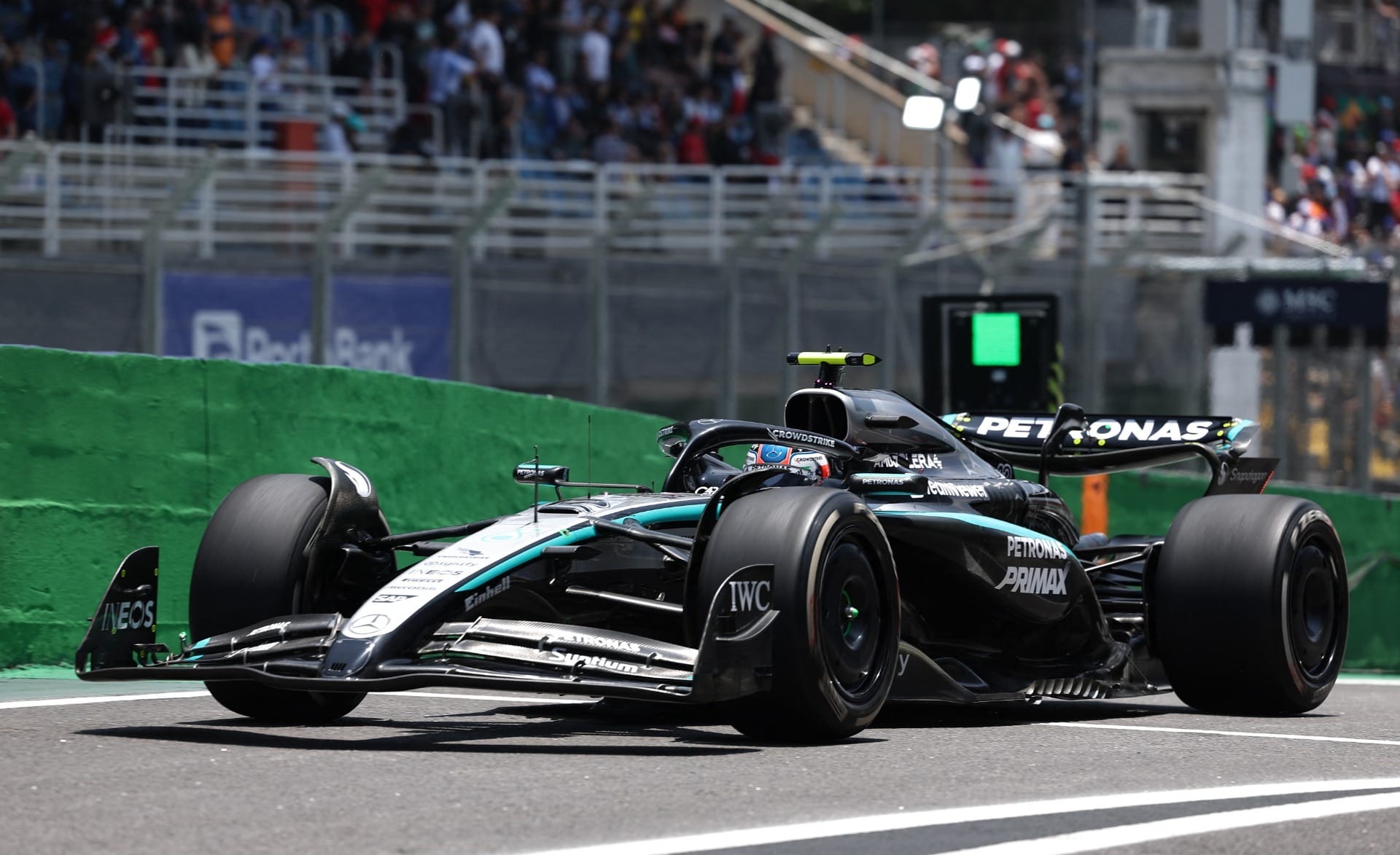 Andrea Kimi Antonelli (Reuters) no treino livre do GP de São Paulo 2025