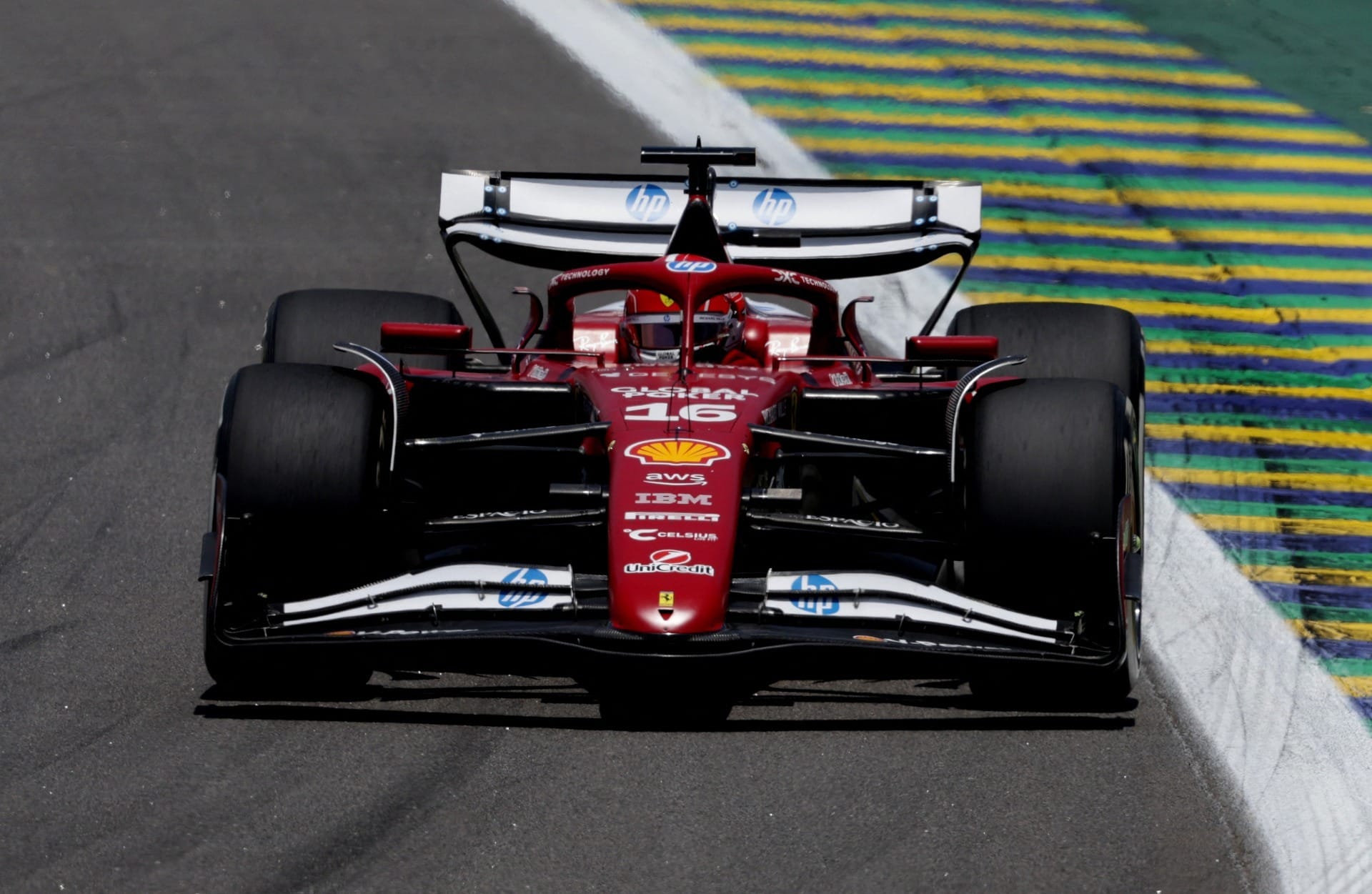 Charles Leclerc (Ferrari) no treino livre do GP de São Paulo 2025