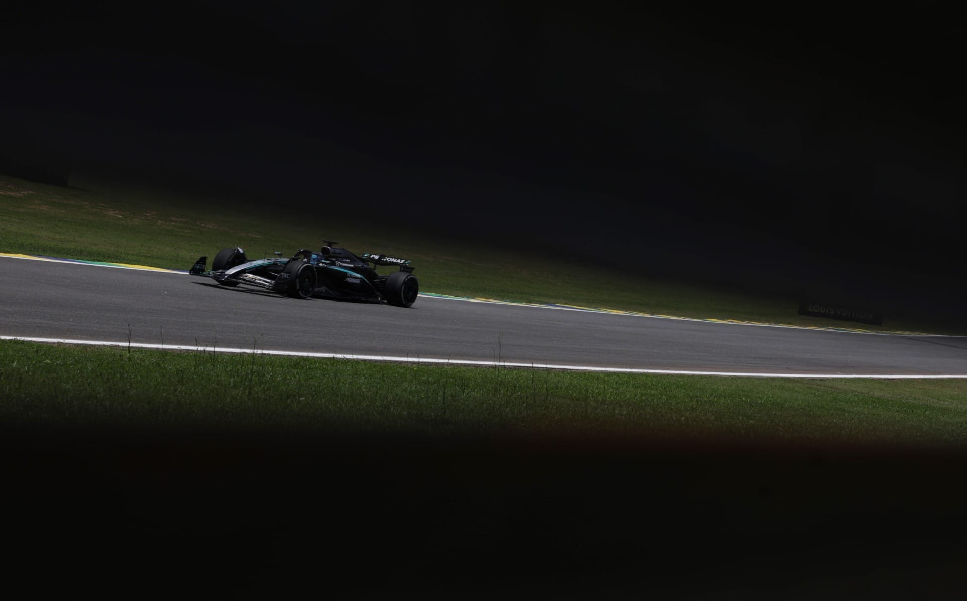 George Russell (Mercedes) no treino livre do GP de São Paulo 2025