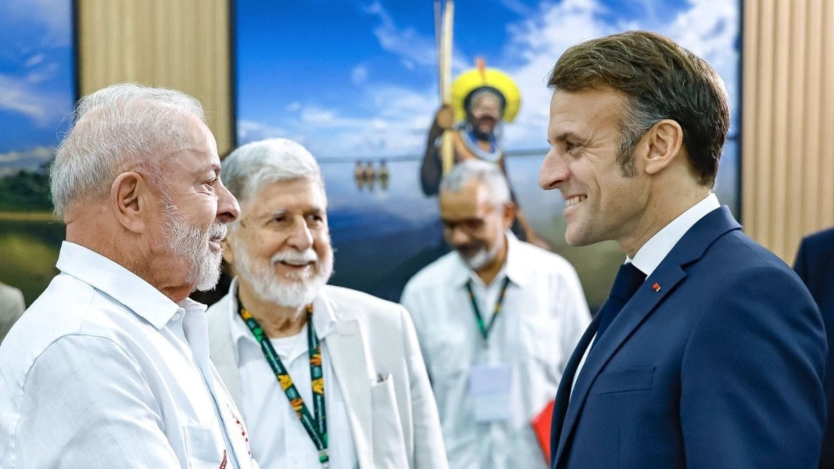 Em Belém, Lula e Macron conversam sobre meio ambiente e segurança nas fronteiras