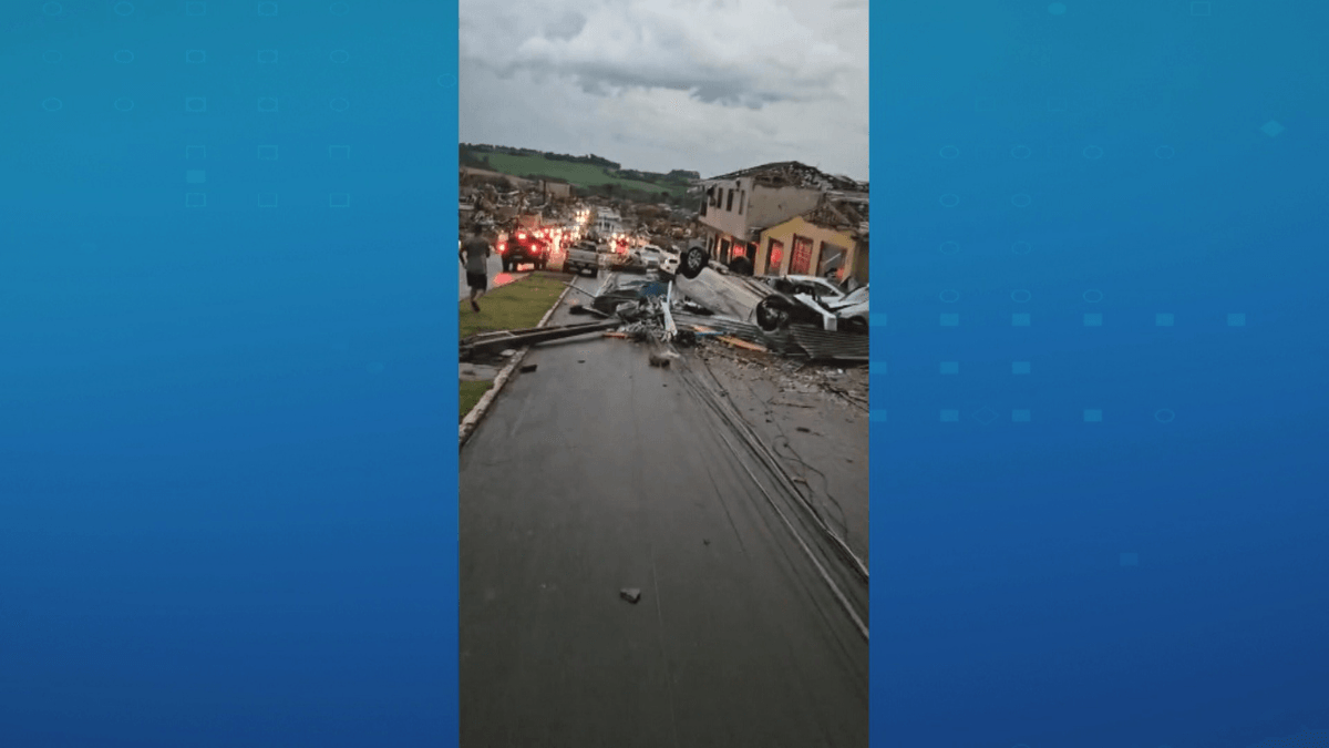 Coordenador da Defesa Civil do Paraná fala sobre passagem de tornado: "Estrago muito grande"