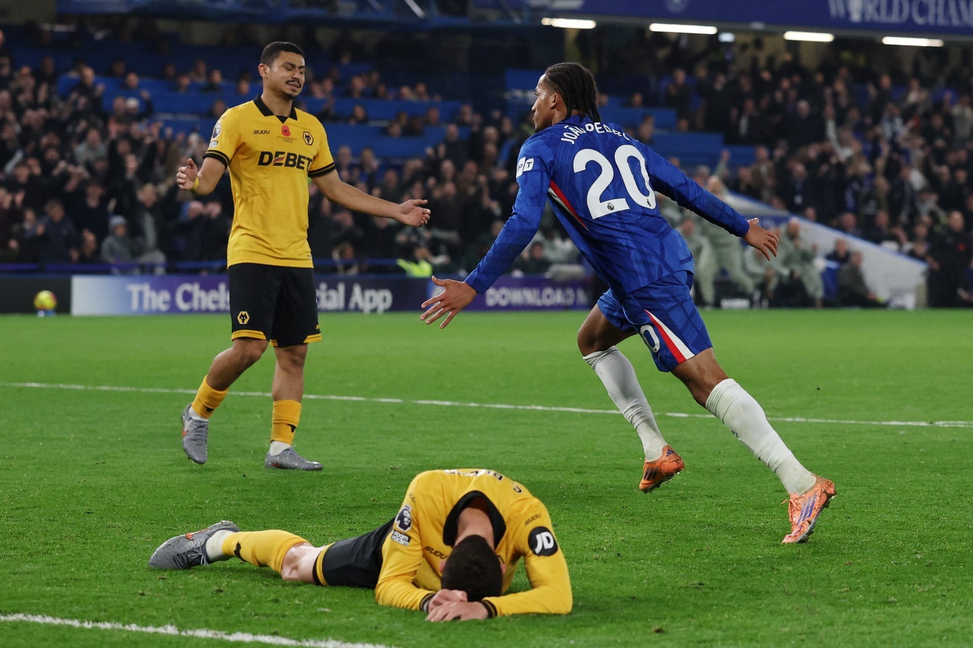 Convocados, Estevão e João Pedro se destacam em vitória do Chelsea