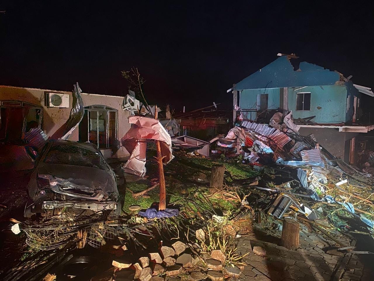 Governo Federal enviará ajuda humanitária a Rio Bonito do Iguaçu após tornado
