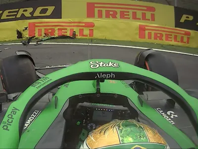 Bortoleto bate na 1ª volta e abandona corrida no GP de São Paulo; assista