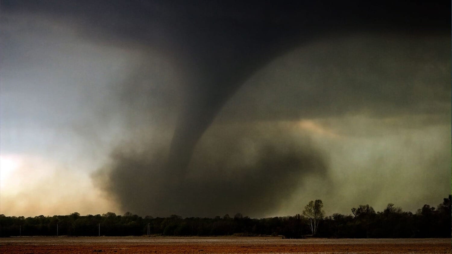 Mudanças climáticas podem aumentar frequência e intensidade de tornados no Brasil