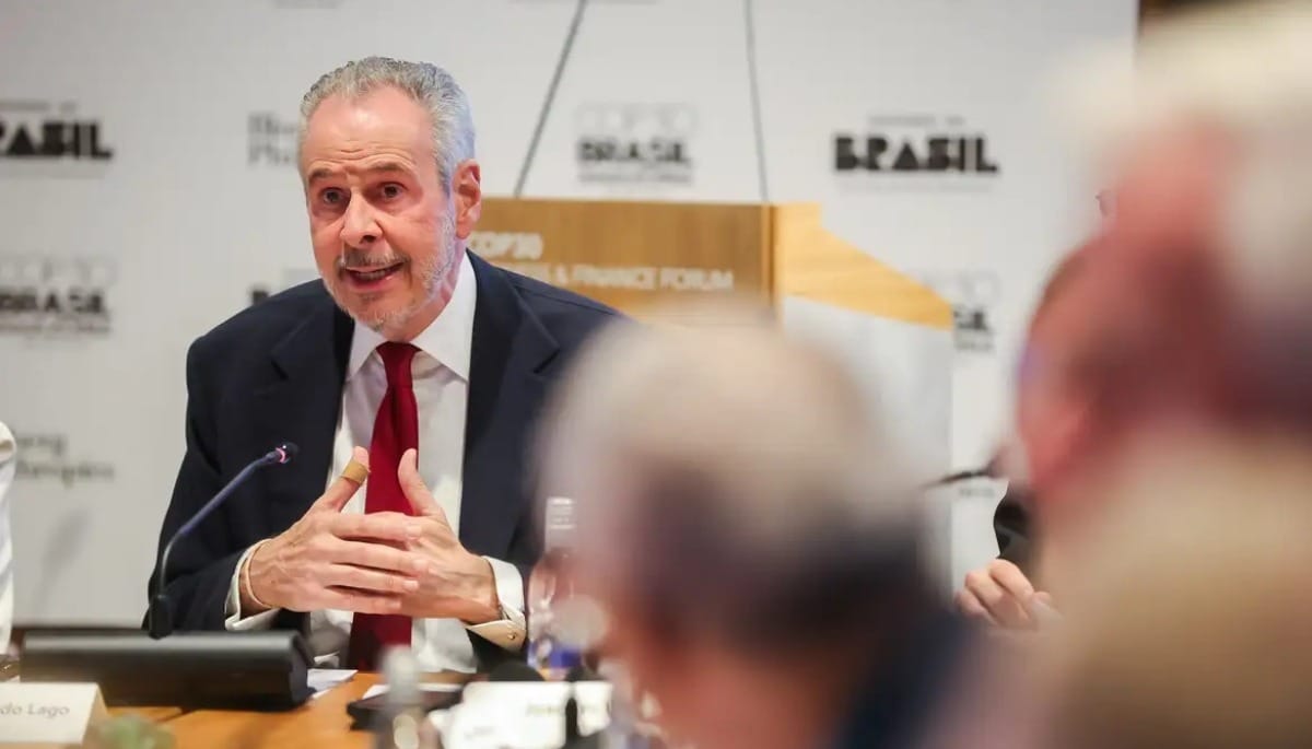 Corrêa do Lago elogia protagonismo da China na agenda do clima e defende dinheiro público
