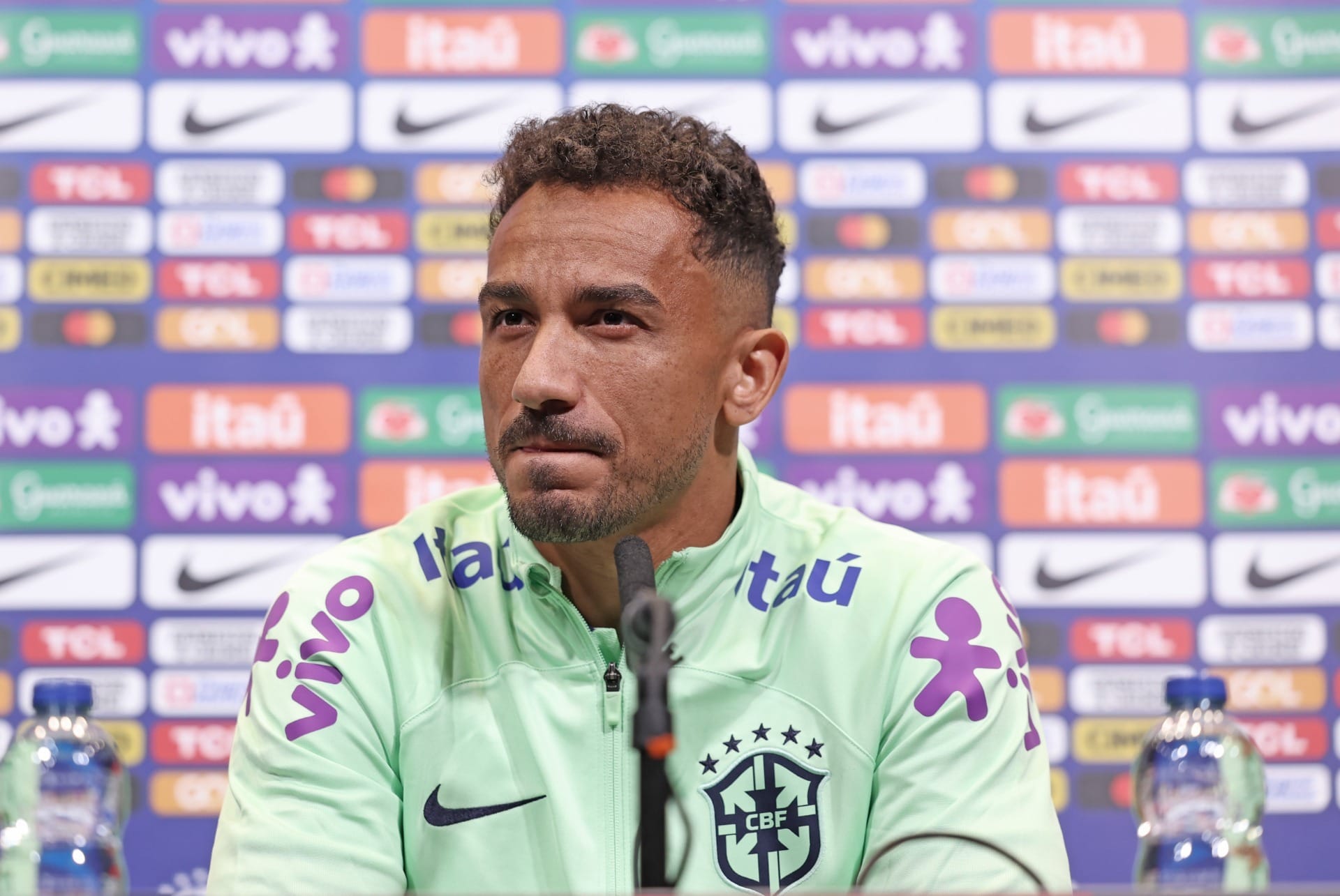 Jogadores de Flamengo, Palmeiras e Cruzeiro se apresentam à Seleção Brasileira