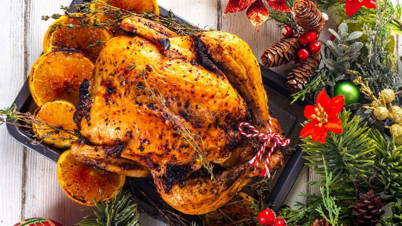 Fim do ano: frango fica mais barato e carnes bovina e suína sobem