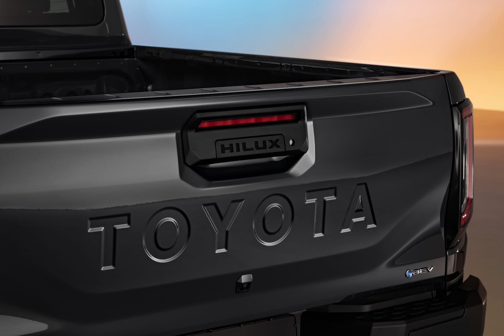 Toyota revela nova geração da Hilux com versões híbrida, elétrica e hidrogênio