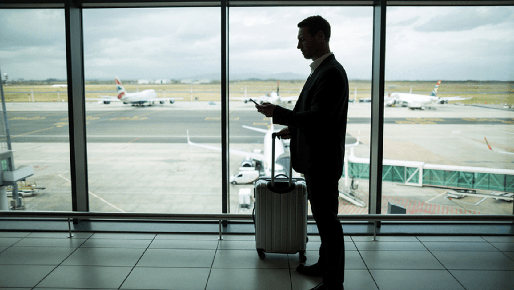Feriados e Copa impulsionam viagens em 2026; veja como economizar