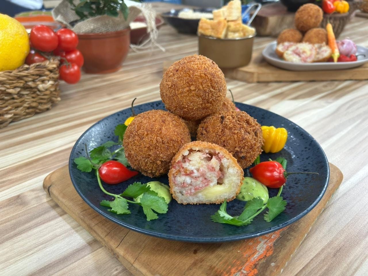 Arancini de limão siciliano com paio do chef Bruno Hashimoto | Band Receitas
