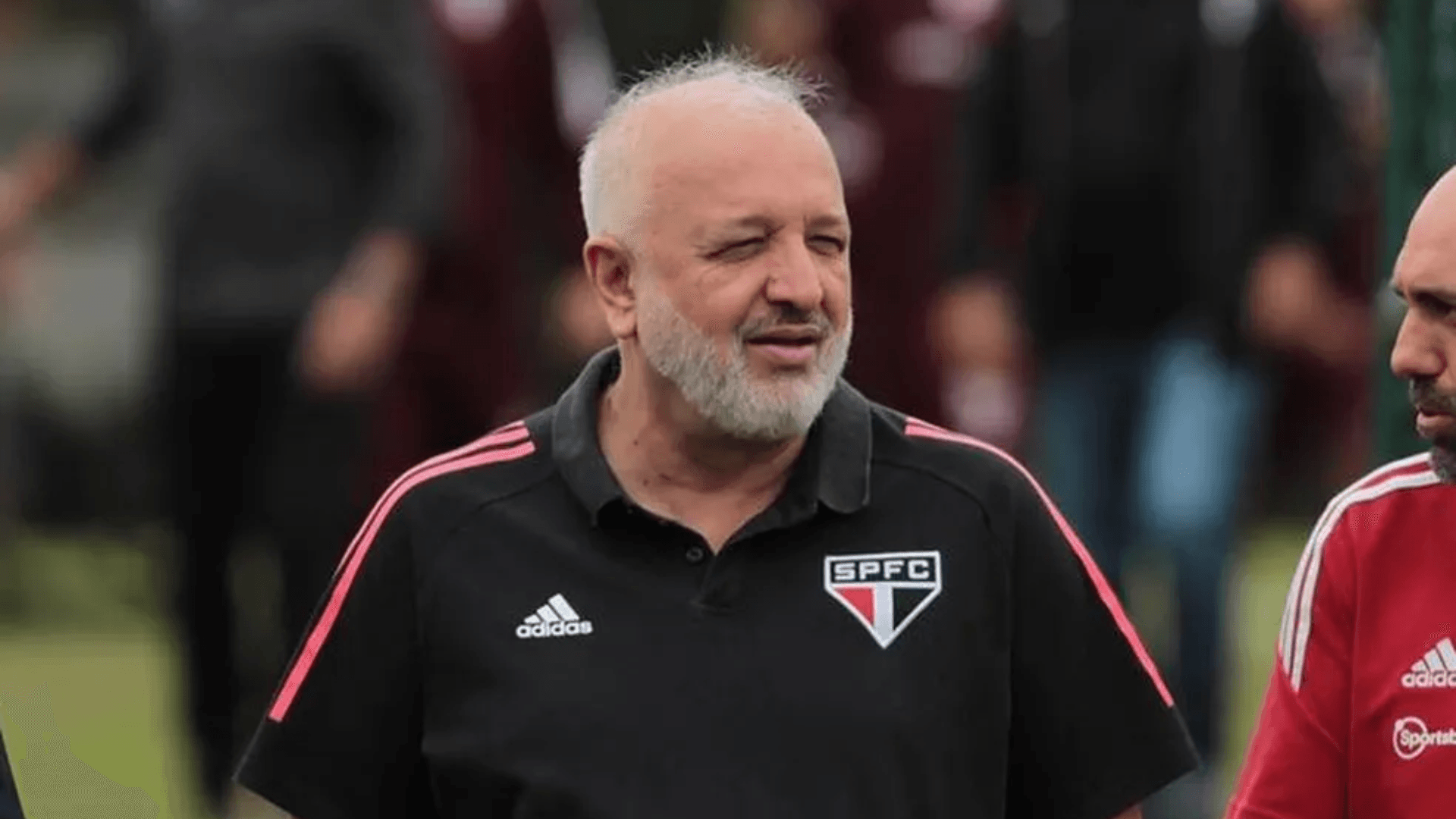 Carlos Belmonte pede demissão do São Paulo após goleada; presidente convoca entrevista
