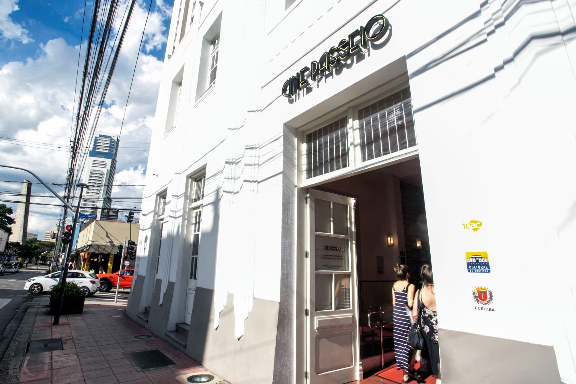 Cinemas de Curitiba arrecadam doações para vítimas do tornado no Paraná