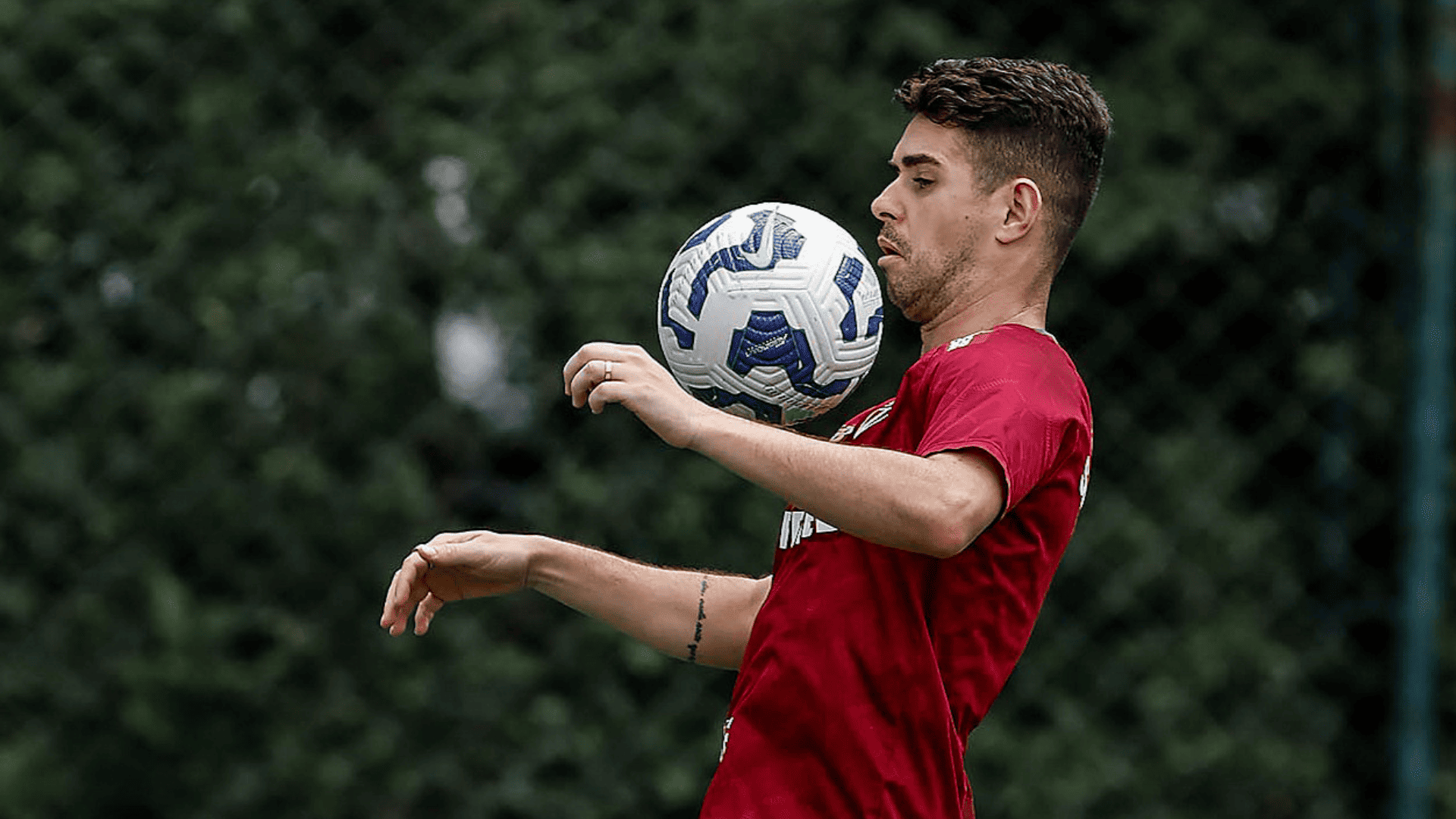 Síncope vasovagal: entenda o diagnóstico de Oscar, meia do São Paulo