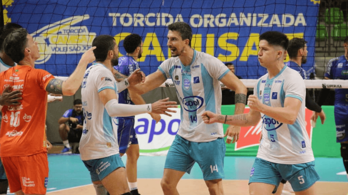 Vôlei São José enfrenta o Monte Carmelo nesta quinta-feira (13) pela Superliga 1