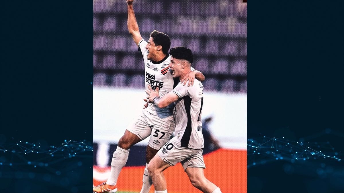 Virada histórica do Athletico deixa time muito perto do acesso à Série A
