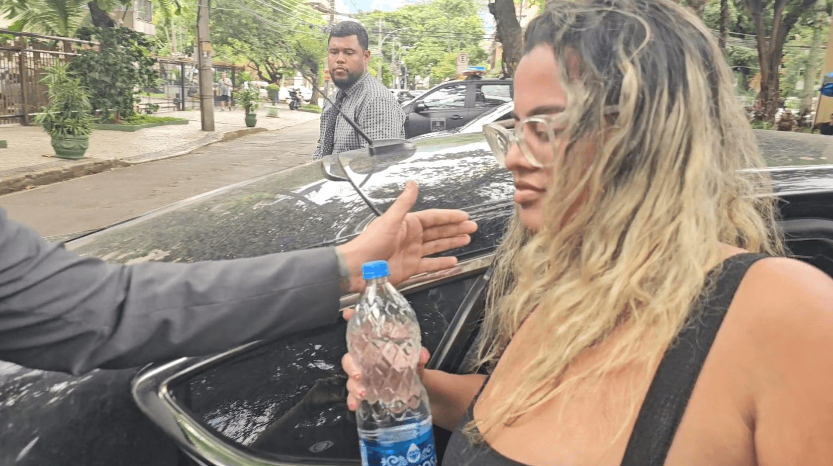 Mandante do assassinato em Sepetiba se entrega à Polícia Civil