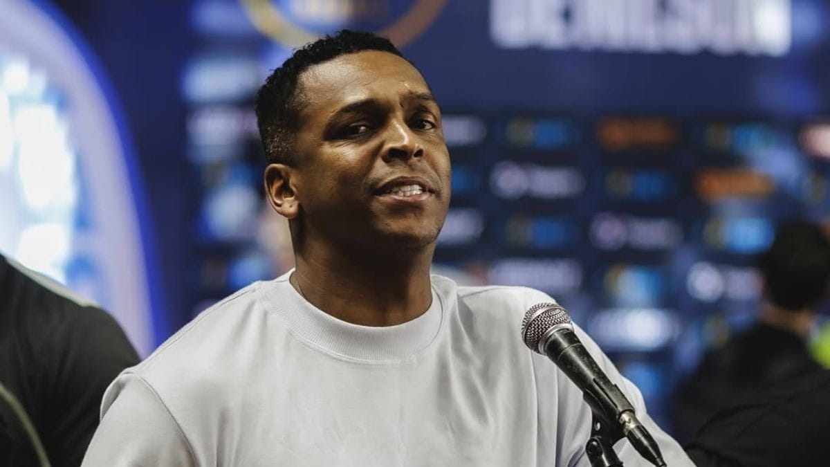 Ex-atacante Jô é preso no Rio por não pagar pensão alimentícia