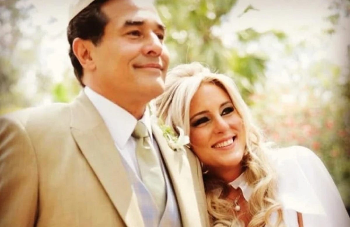 Luciano Szafir e a esposa Luhanna em casamento em 2022 / Crédito: reprodução Instagram