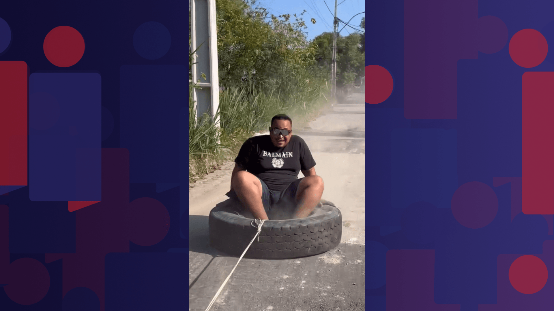 Homem viraliza surfando em colchão nas ruas de Maricá