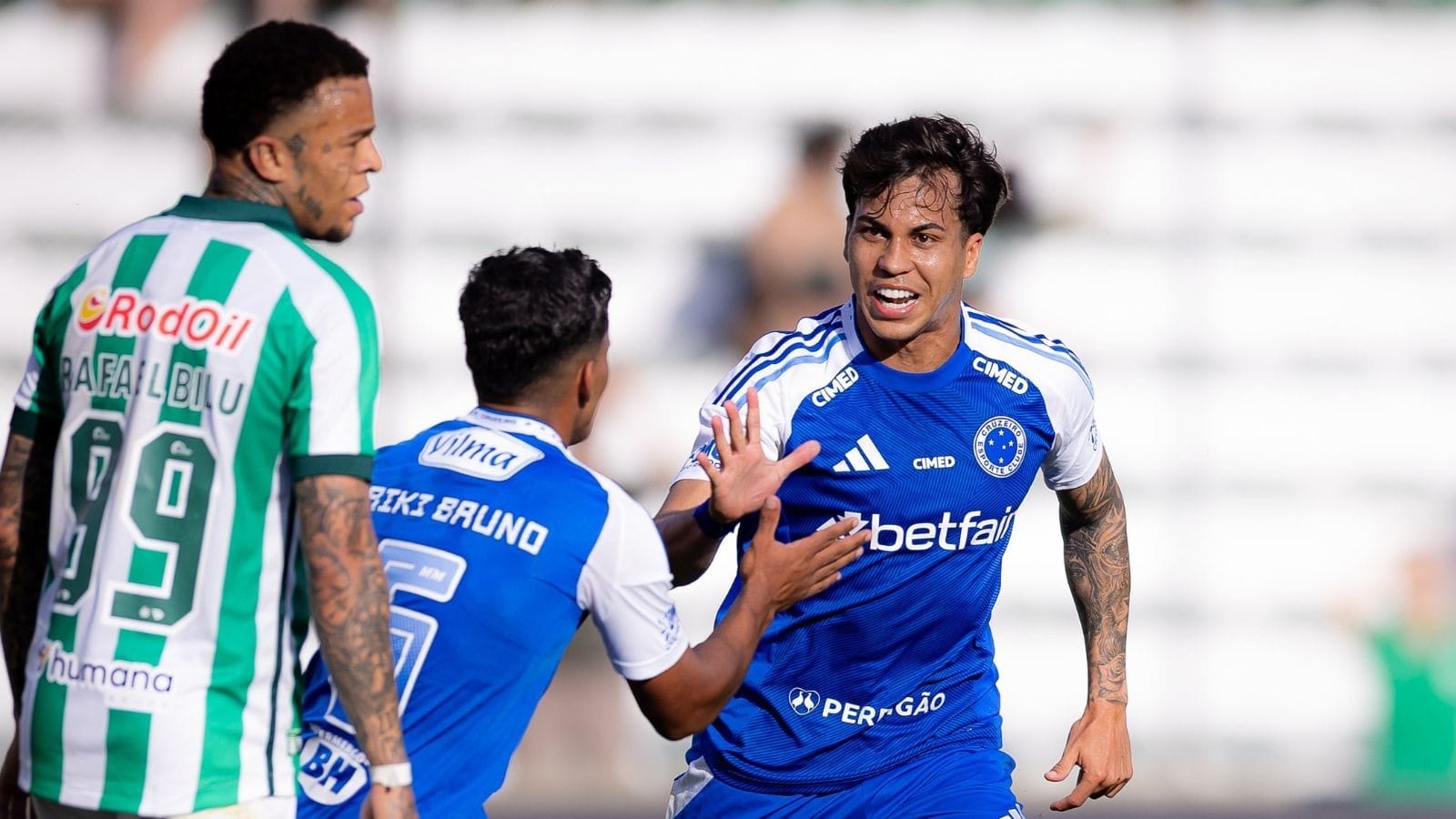 Em jogo de seis gols, Cruzeiro busca o empate contra o Juventude