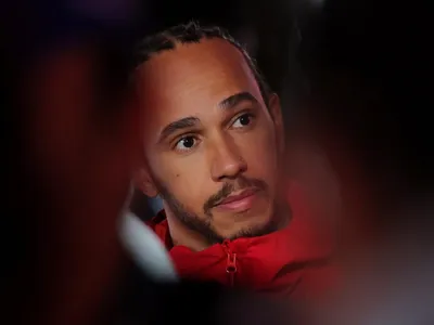 Jornal diz que Lewis Hamilton e Kim Kardashian tiveram 'encontro romântico'