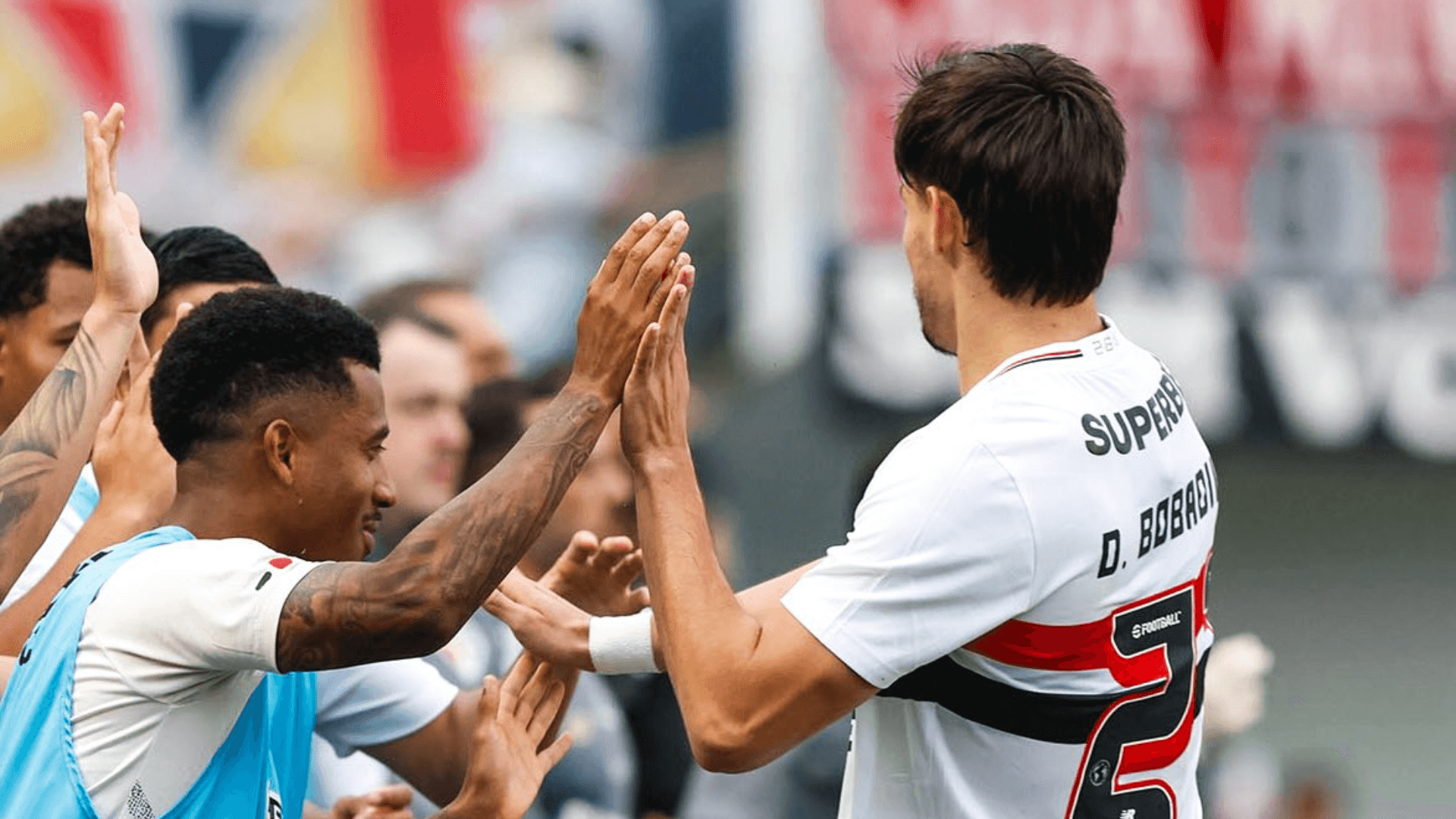 São Paulo vence Juventude e mantém esperança de Libertadores