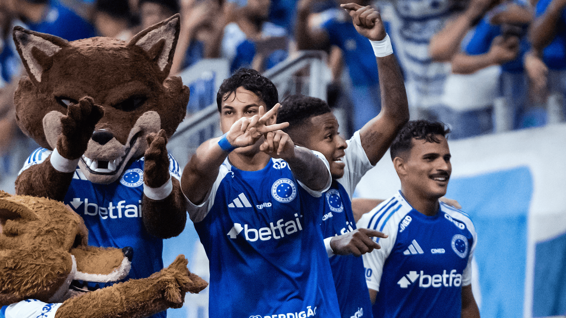 Cruzeiro atropela o Corinthians com show de Kaio Jorge