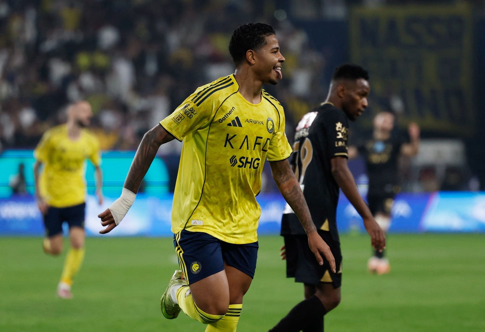 Wesley, ex-Corinthians, marca golaço pelo Al-Nassr; assista