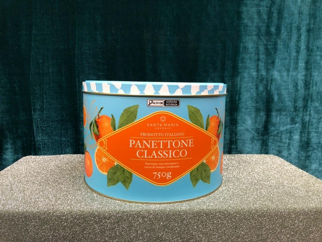 Empório Santa Maria, panetone clássico com uvas-passas e casca de laranja cristalizada, 750 gramas, R$ 189 