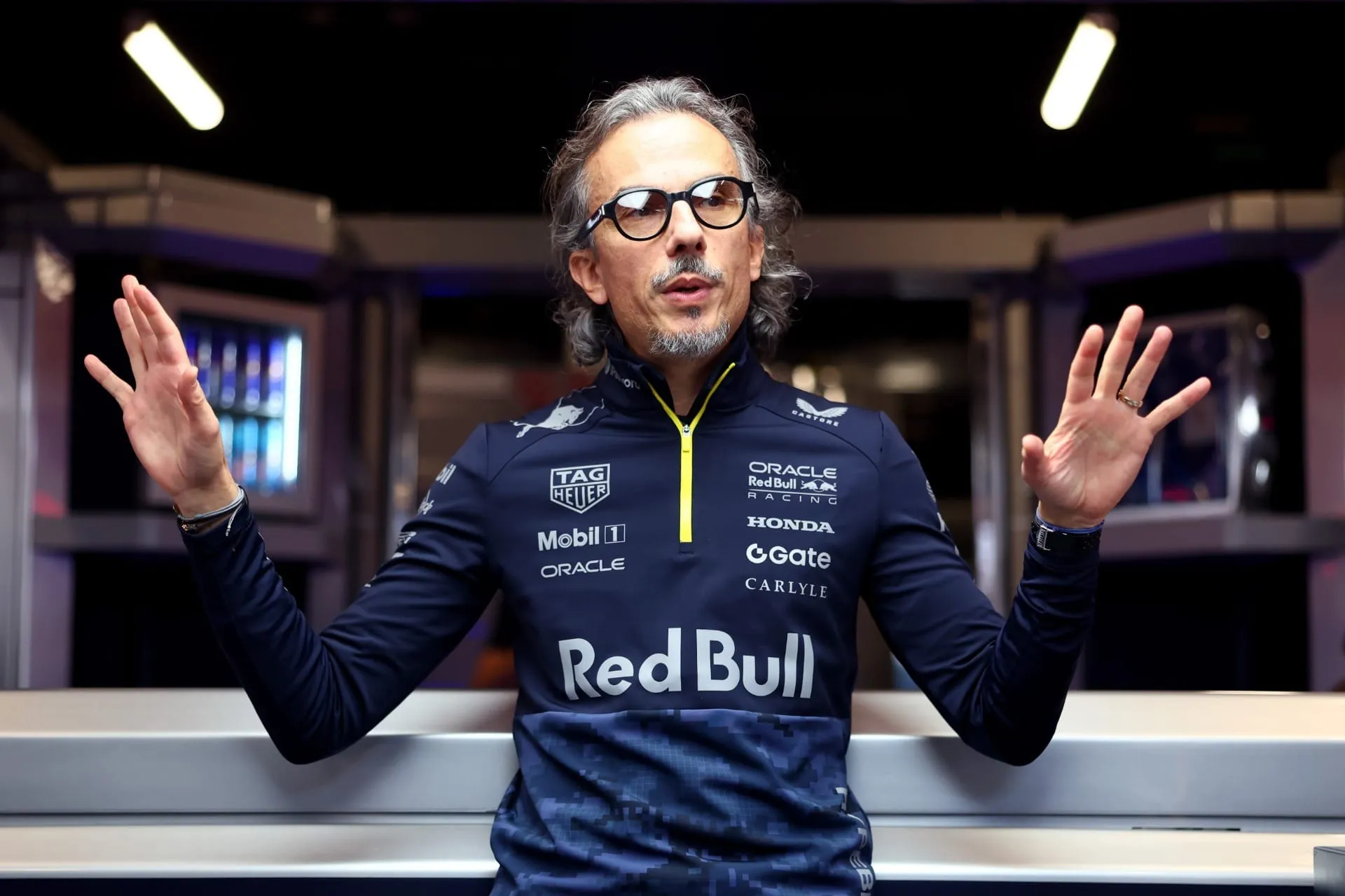 Laurent Mekis é apenas o segundo chefe de equipe da Red Bull na história