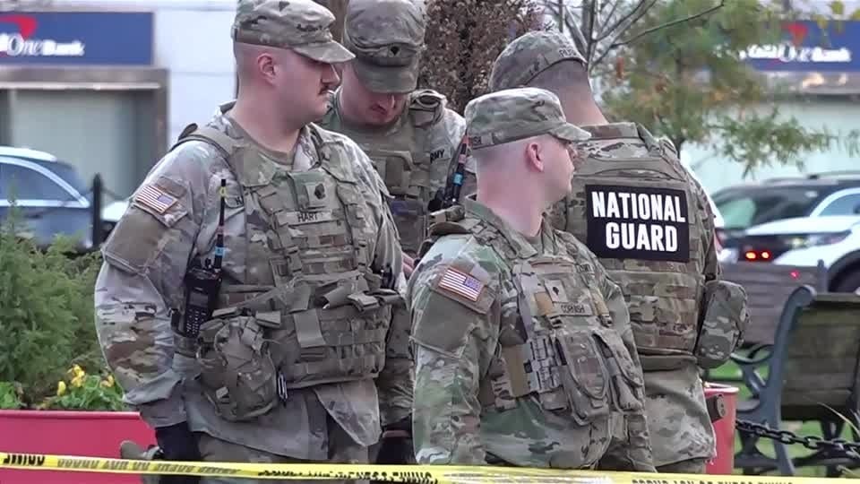 FBI volta atrás e nega morte de guardas baleados em Washington; estado é grave