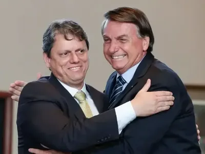 Tarcísio diz que fará “tudo o que puder” para aprovar anistia a Jair Bolsonaro