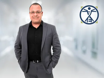 Alexandre Ribeiro organiza o cuidado da dor com  método e escuta