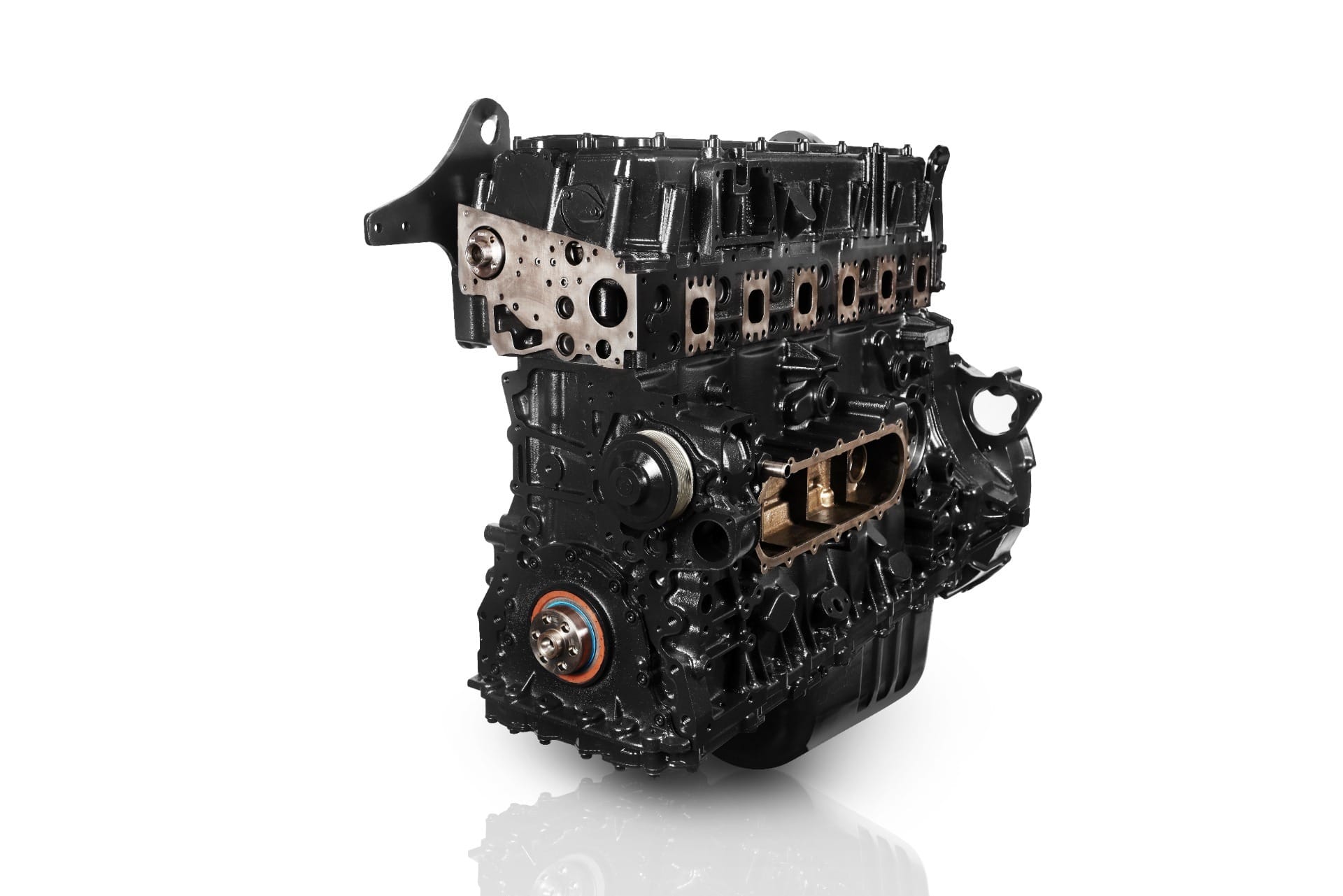 Motor FPT Cursor long block em exibição, base da nova geração de propulsores