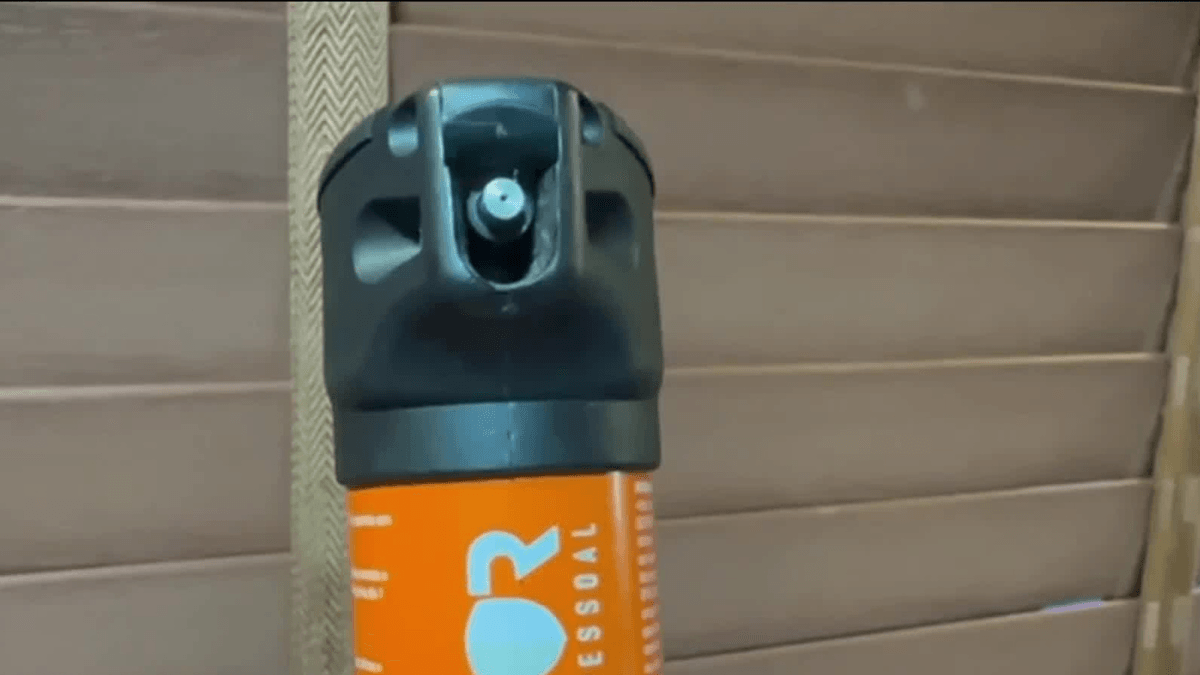Do que é feito o spray de pimenta e por que ele é tão polêmico?