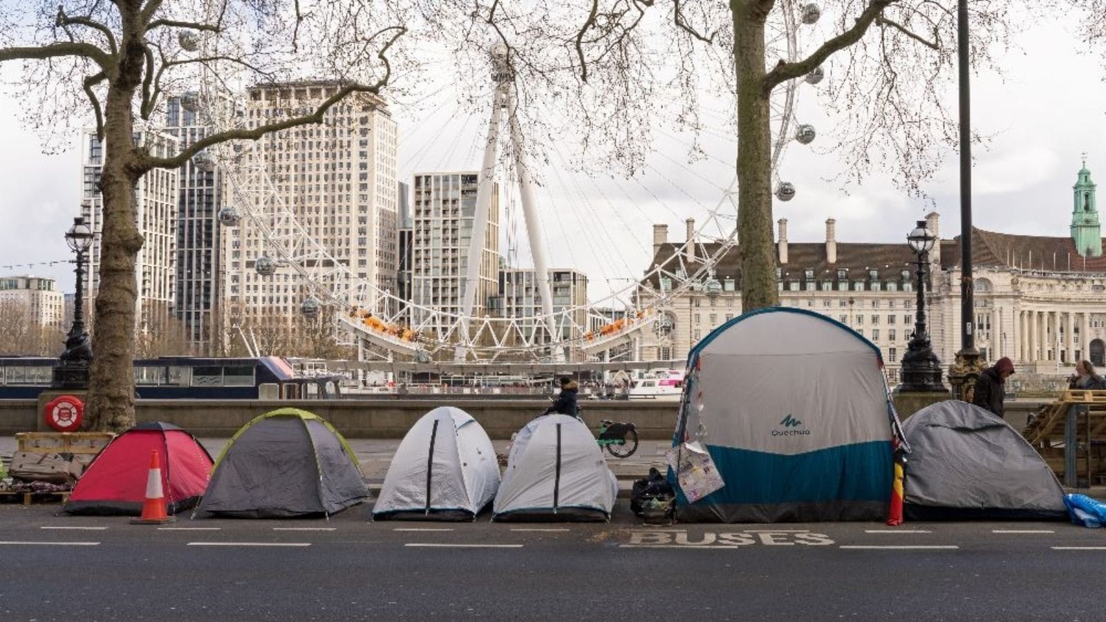 Disparada nos aluguéis em Londres empurra milhares de pessoas para as ruas