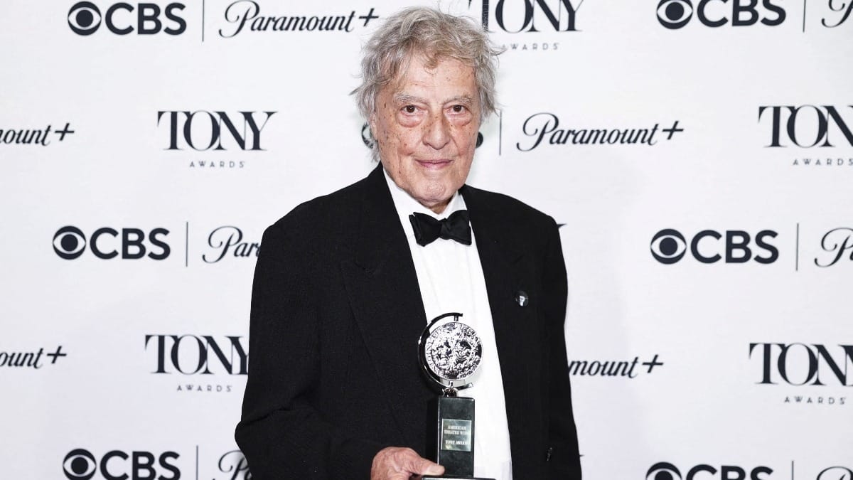 Roteirista de 'Shakespeare Apaixonado', Tom Stoppard morre aos 88 anos