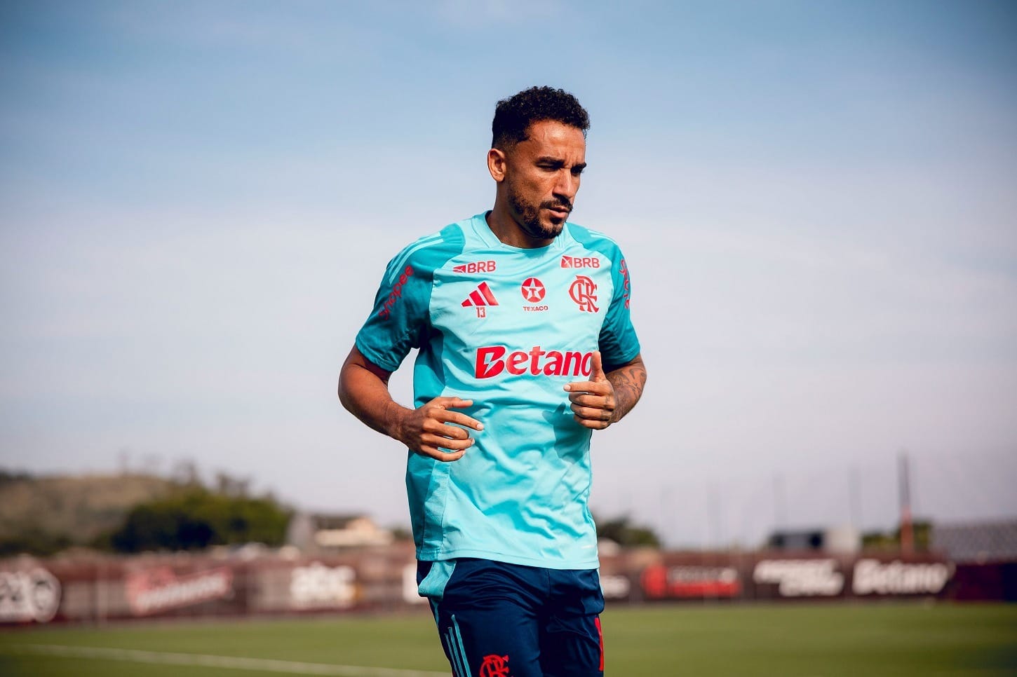 Flamengo faz último treino antes de duelo que pode garantir o nono título brasileiro