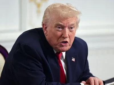 Trump diz ser 'psicologicamente importante' que EUA assumam a Groenlândia