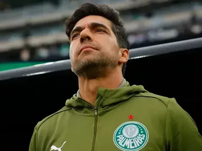 Abel Ferreira diz que seus títulos no Palmeiras “não têm asterisco”