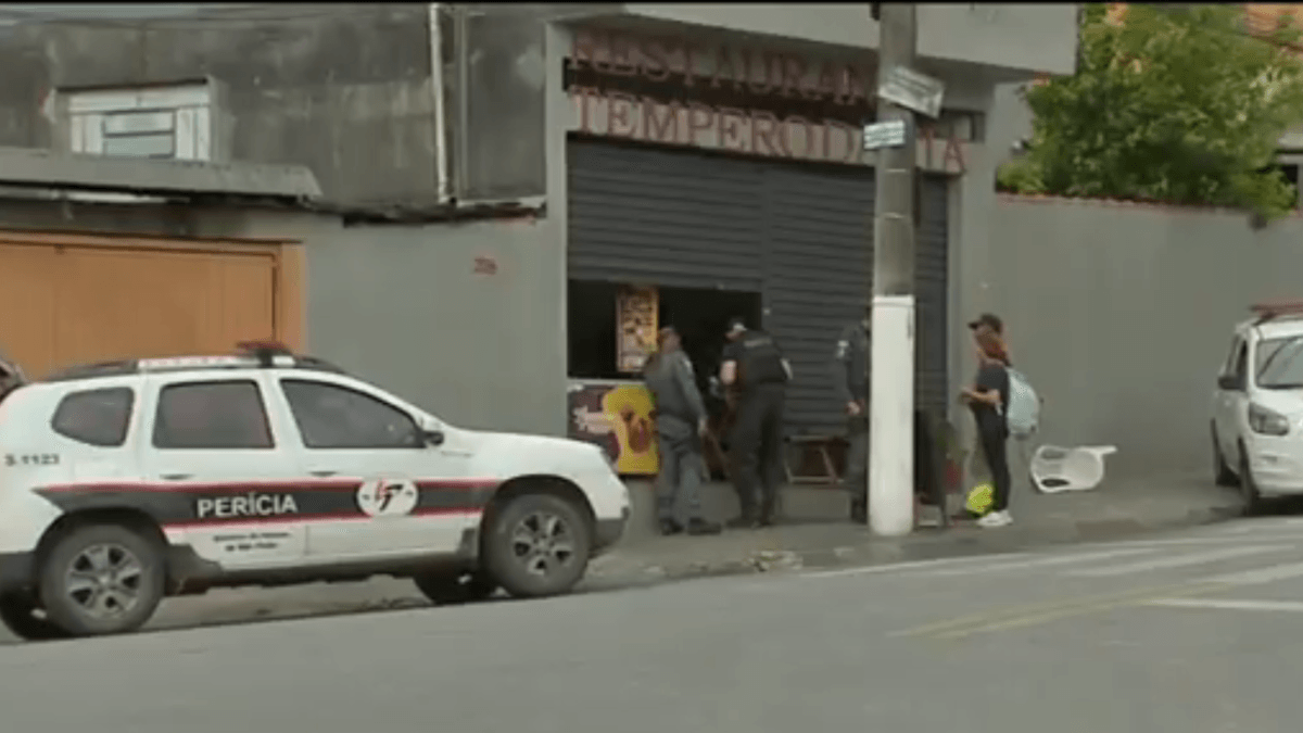Advogado de 76 anos é executado a tiros dentro de restaurante na Grande SP