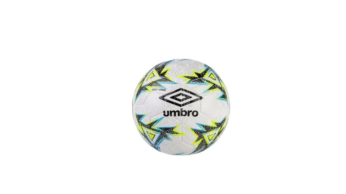 Bola Umbro Society Techno. / Reprodução: Umbro