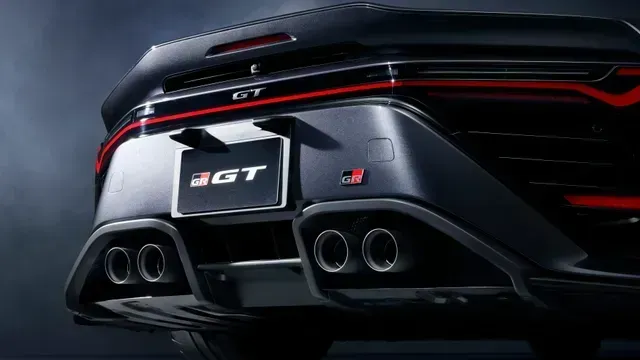 Toyota apresenta o GR GT, supercarro V8 de 641 cv e com versão GT3